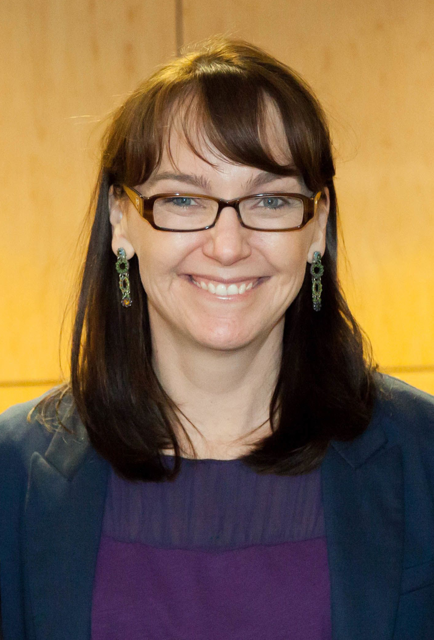 Headshot of Kimberley McAllister